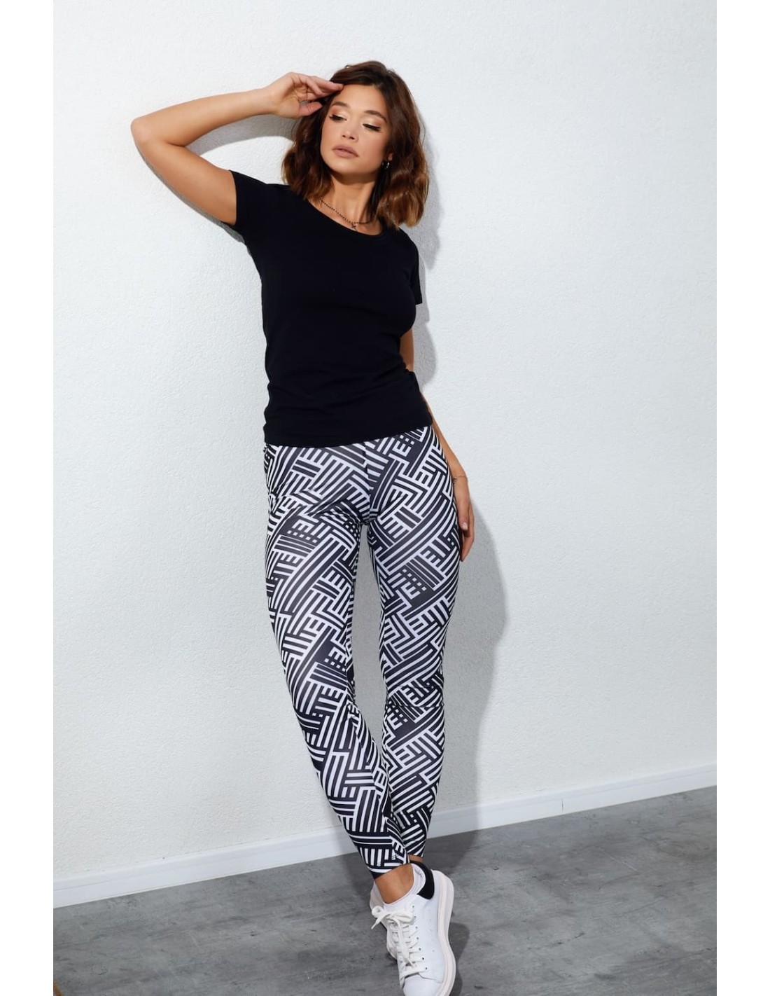 White and black sports leggings H006 - Online store - Boutique